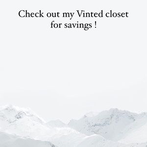 Selling clothes on Vinted!